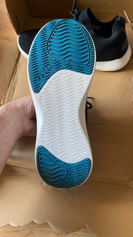 Водонепроницаемые кроссовки VESSI Everyday Move Knit 3