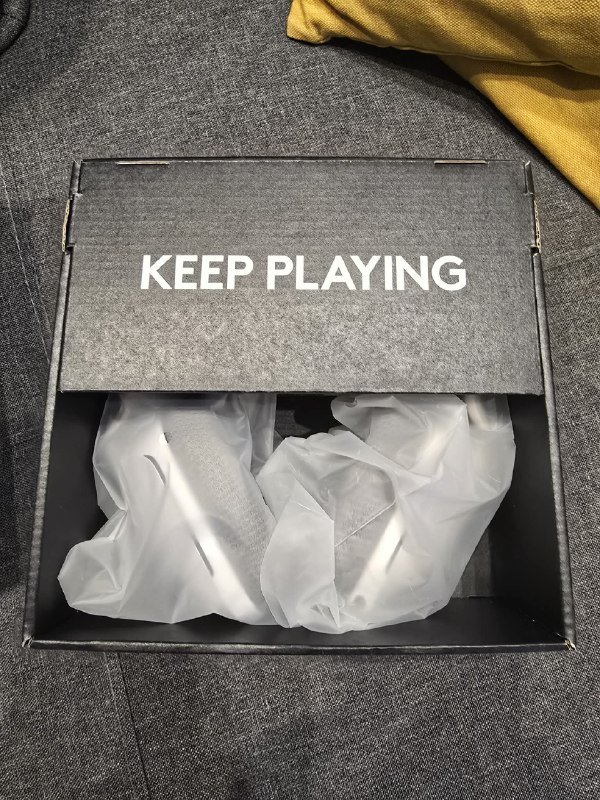 Logitech G733 RGB headphones 2