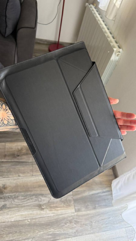 Чехол с подставкой для ноутбука MOFT Carry Sleeve черный 1
