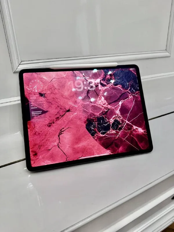 iPad Pro 12.9 4th Gen 128GB 1