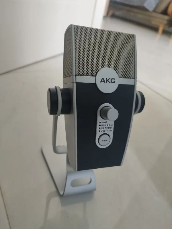 Микрофон AKG Lyra USB 1