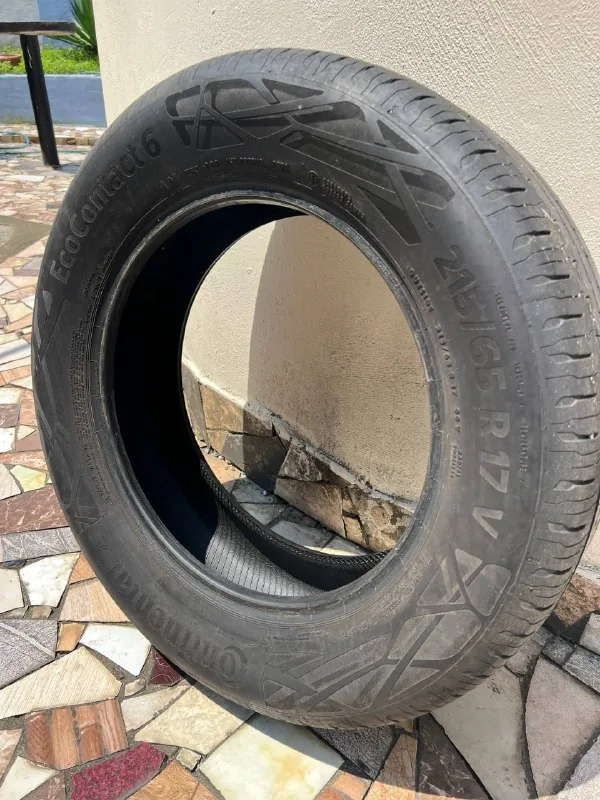 Резина Continental R17 215/65, комплект 4 шт 1