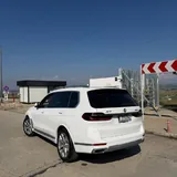 2025 BMW X7 7