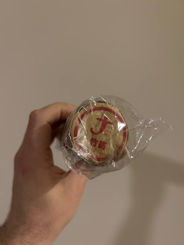 Шэн пуэр туоча 100 г и шу пуэр в таблетках 200 г 2