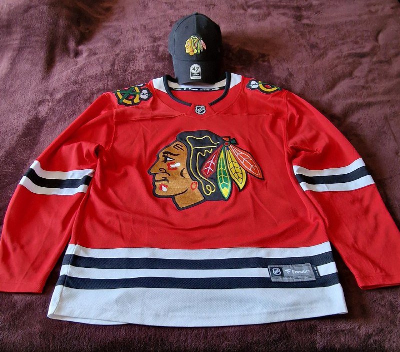 Мужская футболка болельщика NHL Chicago Blackhawks, бейсболка