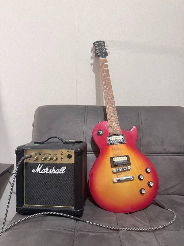 Электрогитара Epiphone Les Paul Studio LT HCS с комбиком Marshall