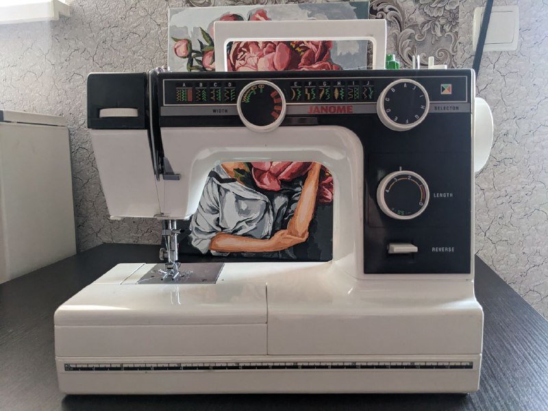 Швейная машинка Janome 392