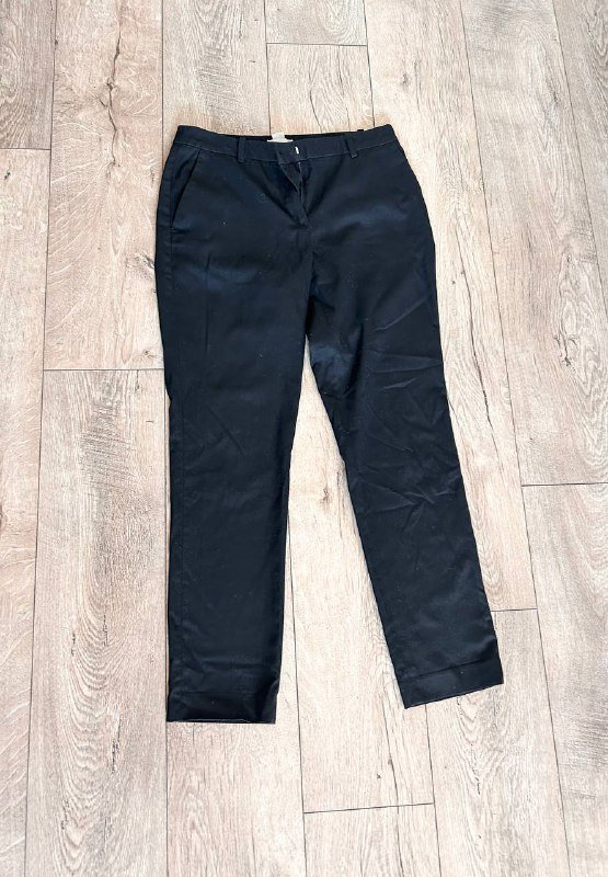 Черные классические штаны, хаки штаны, футболка синяя, джинсы skinny, синие классические штаны, черный свитшот, пальто, курточка 7