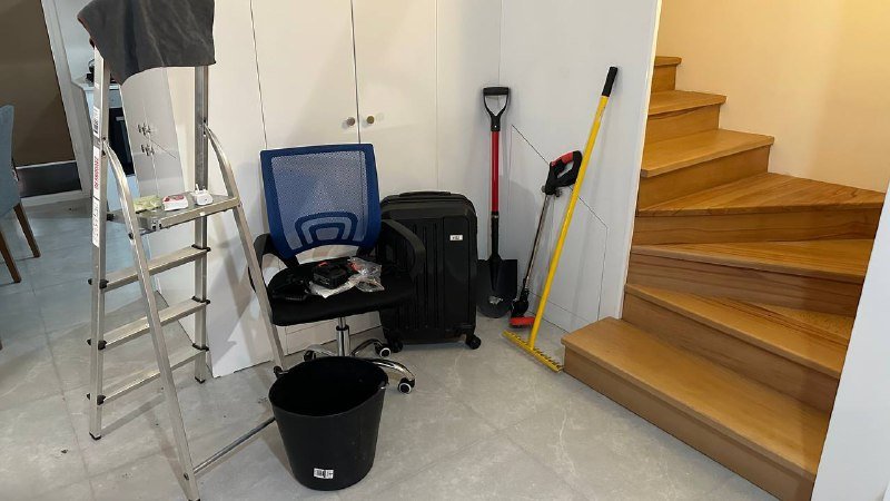 Вещи для дома, книги, обувь для танцев, спортивное оборудование 3