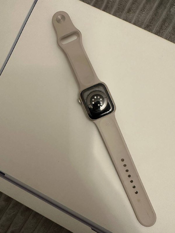 Apple Watch 8 series 41ml с проводом для зарядки 2