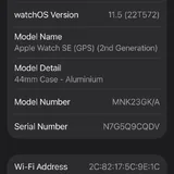 Apple Watch SE2, ремешки, зарядка 3