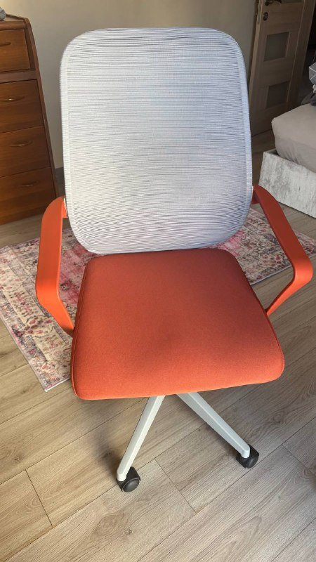 Компьютерное кресло