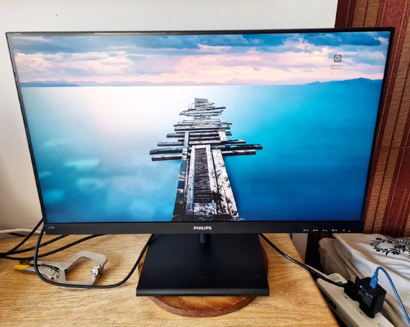 Монитор Philips 245E1S 24 дюйма 2560x1440 QHD 75Hz