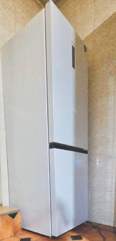 Холодильник Media MDRB470MGF46O