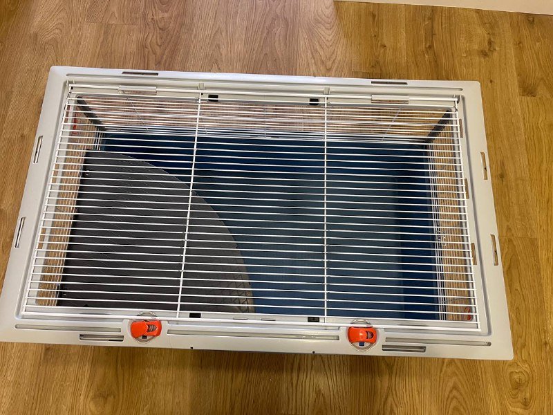 клетка FERPLAST для грызунов с деревянным декором 3