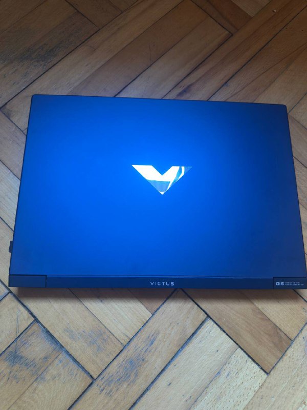 VICTUS HP ноутбук 1