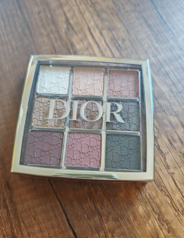 палетка Dior для глаз 2