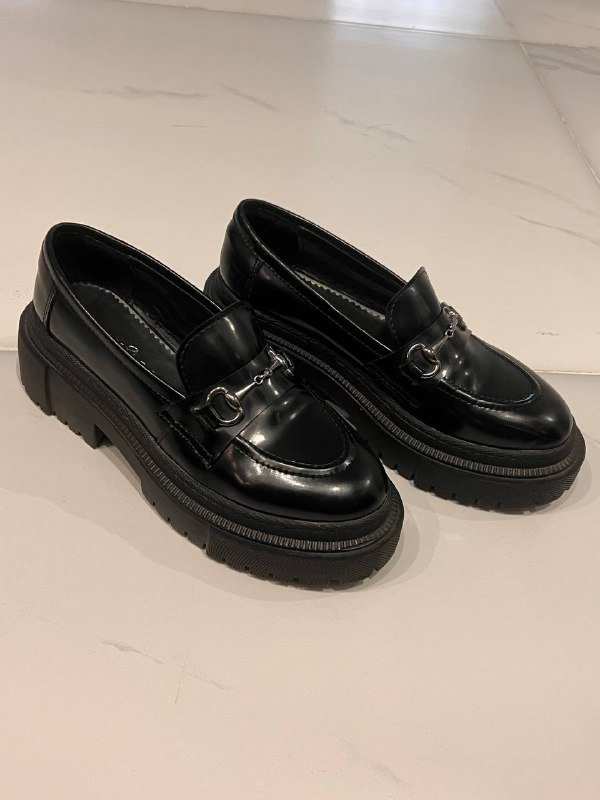 Лоферы женские 38 размера