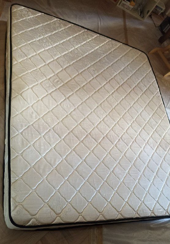 Матрас 1.6*2 м