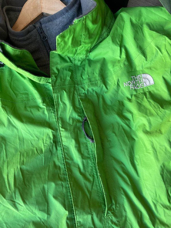 Куртка The North Face зеленая размер L-XL 5