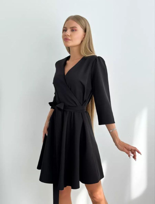 Женское платье с удлиненным рукавом 2