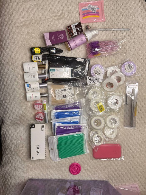 Кушетка, стул, манекен, расходники для ламинирования 6