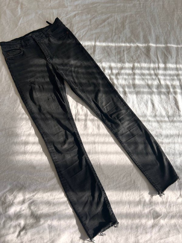 Джинсы Zara 44-46