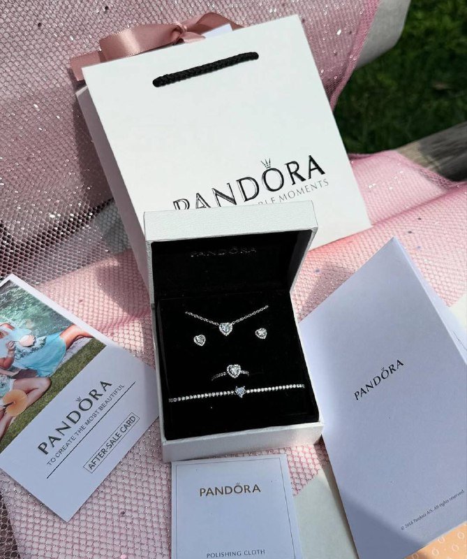 Комплект PANDORA ожерелье, серьги, кольцо, браслет