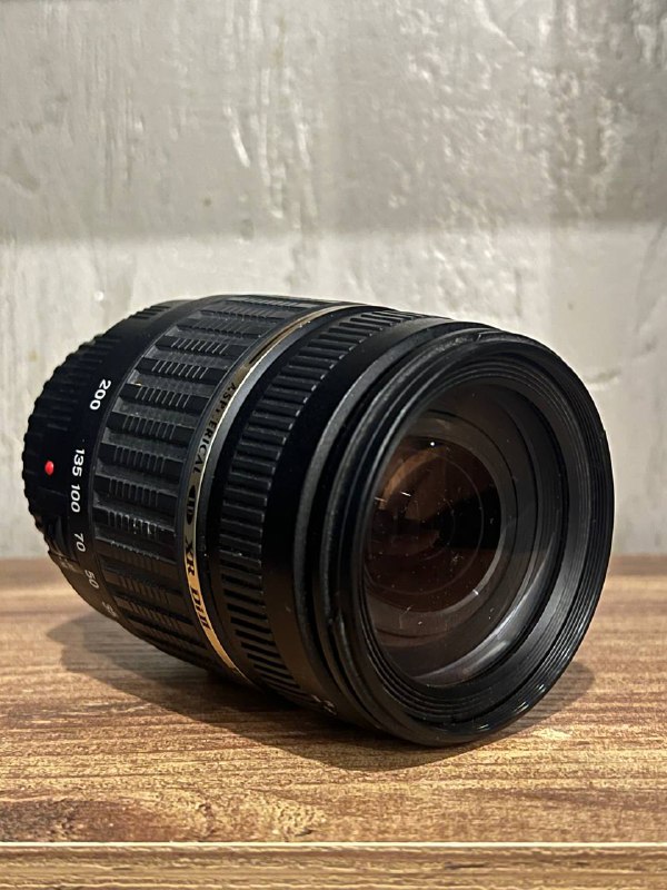 Объектив Tamron AF 18-200mm f/3.5-6.3 XR Di II LD Aspherical MACRO