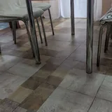 Обеденный раскладной стол, 5 стульев 1