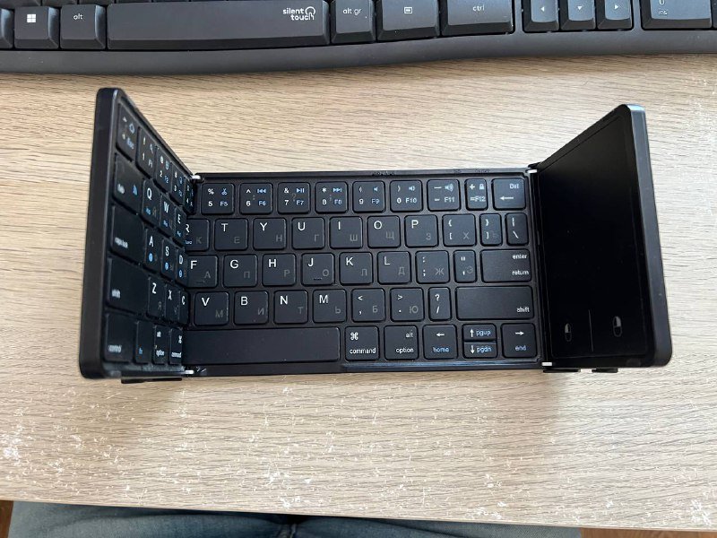 Складная клавиатура с тачпадом Bluetooth RU/EN 3