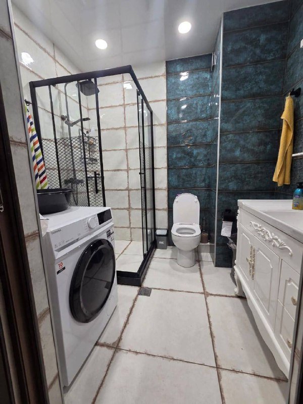 4-комнатная квартира с 3 спальнями на Агмашенебели 9