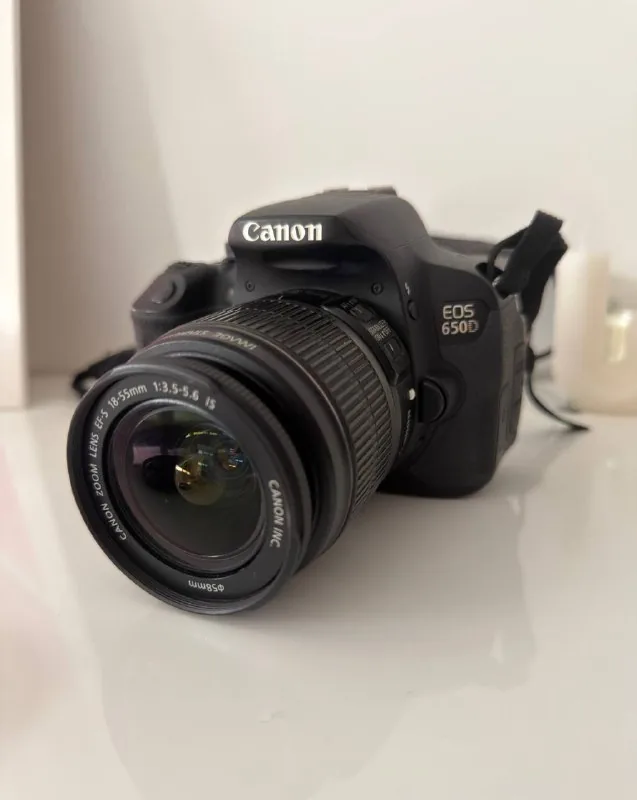 Canon EOS 650D зеркальный фотоаппарат с аксессуарами 1