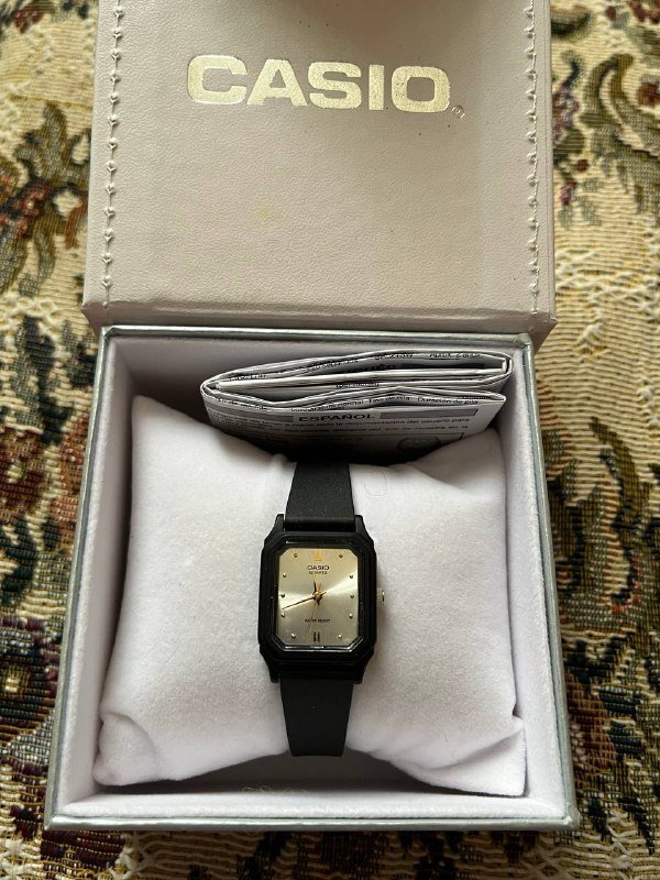 Casio часы спортивные новые с коробкой