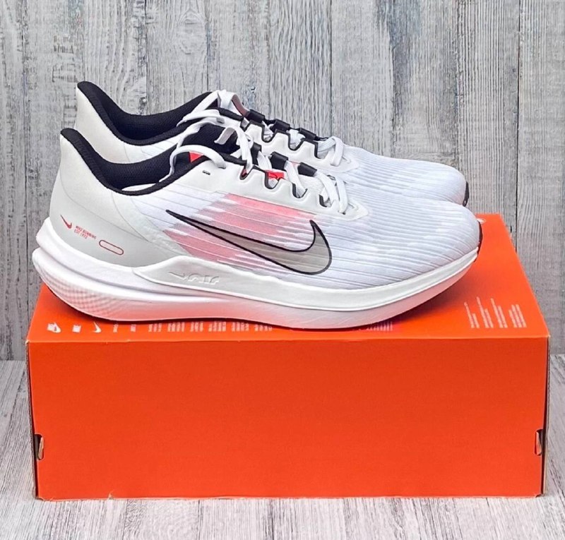 Nike Air Zoom Winflo 9 Photon Dust/Black/White 44-44.5 2