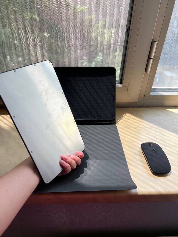 Чехол для iPad Air 4 и 5 с магнитной клавиатурой и мышкой 4