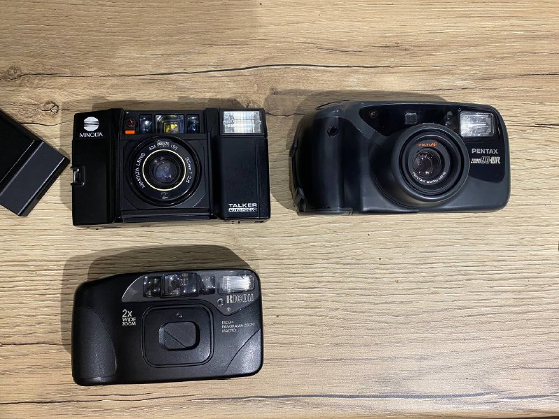Пленочные фотоаппараты Minolta Talker, Ricoh, Pentax