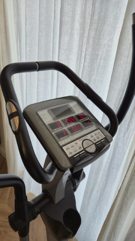 Эллиптический тренажёр