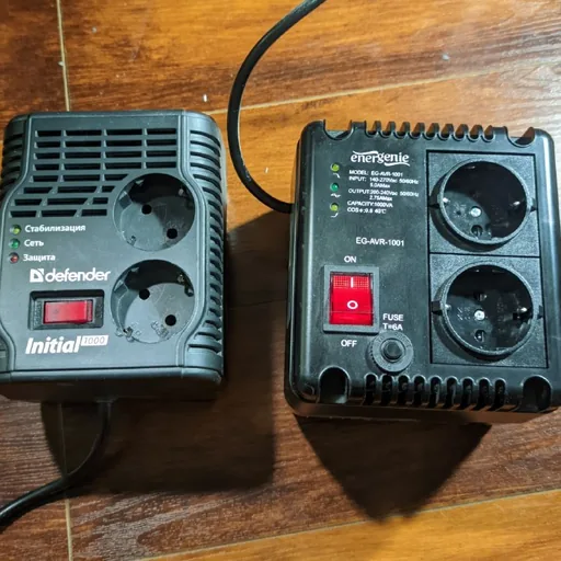 Voltage stabilizers EG-AVR-1001, Defender Initial 1000