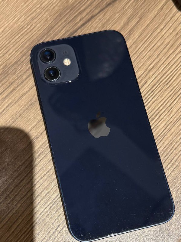 Продаю iPhone 12 в хорошем состоянии 2