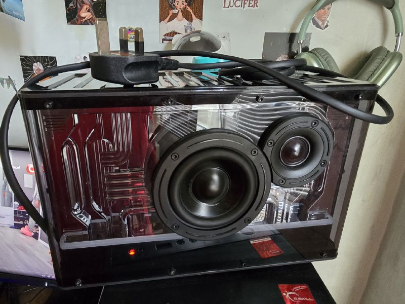 Настольная Bluetooth-колонка Edifier QD35