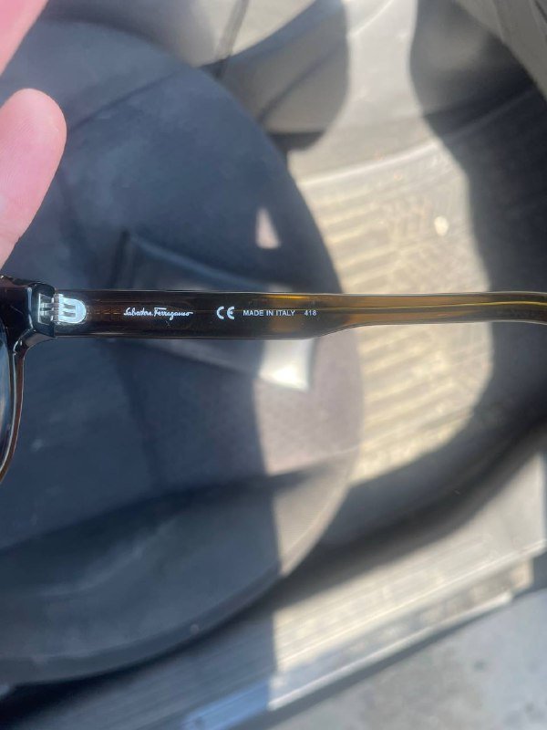 Солнечные очки Salvatore Feragamo 3