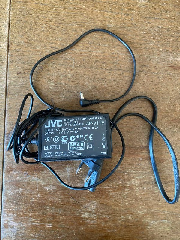 JVC компактный видеокамкордер VHS с аксессуарами 6