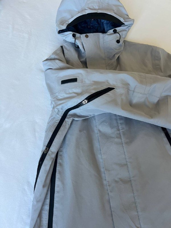 мужская куртка KRAKATAU размер М 5