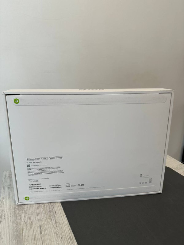 NEW Apple MacBook Air (15-inch, 2025) 2