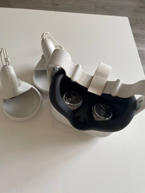 VR Meta Quest 2