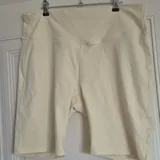 Sweater, Oysho shorts, white blazer, black blazer 2