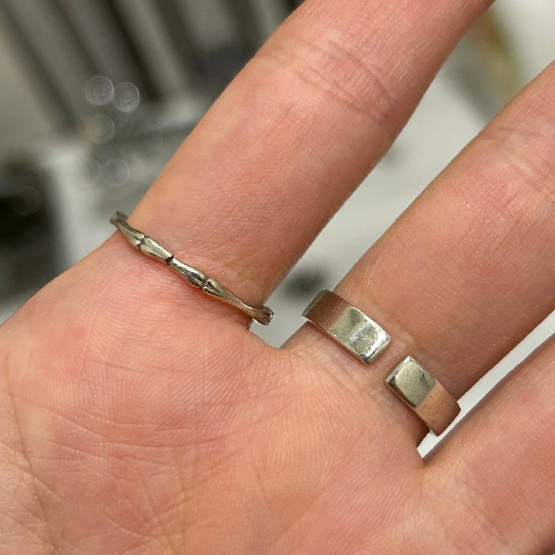 Кольца серебро 925 с натуральным лунным камнем 2