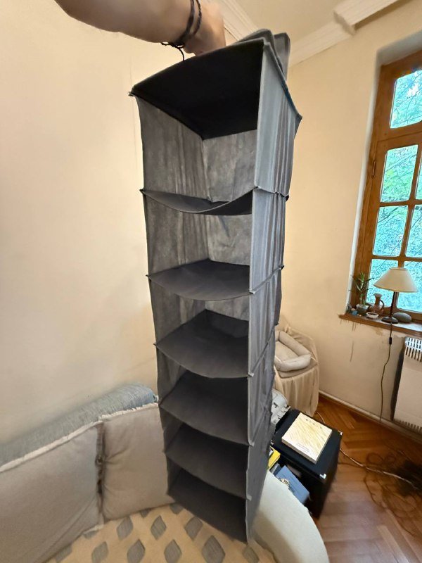 Женские макасины, салатница, лампа, холсты, деревянная миска, подставка, шкаф, ящик, стаканы, конфетница 8