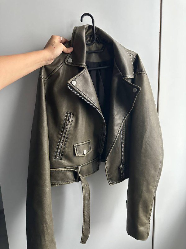 Косуха женская кожаная куртка